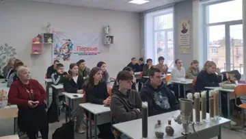 Учащимся агротехклассов в Новгородской области рассказали о применении БПЛА в сельском хозяйстве